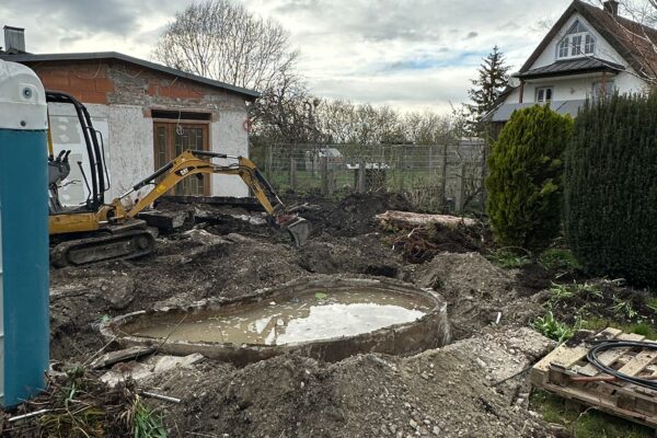 e4ebb23f-9572-485f-b061-de4ed51d8c52